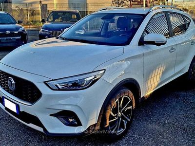 Usata MG ZS Luxury 111 CV (81 kW) 2024 Bianco SUV