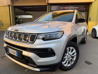 Usata Jeep Compass 240 CV (176 kW) 2023 Argento SUV