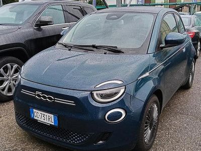 Usata Fiat 500e Icon 86 kW (118 CV) 2020 Blu Berlina