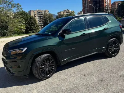 Usata Jeep Compass 156 CV (114 kW) 2023 Verde SUV