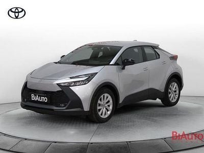 Ny Toyota C-HR Active 140 HK (102 kW) 2025 Grå SUV