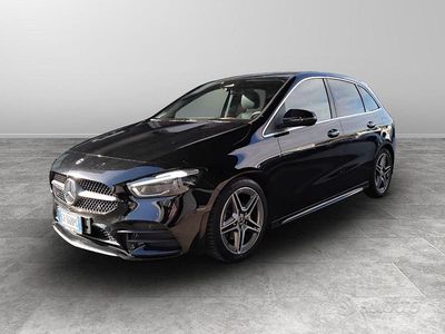 Occasion Mercedes 180 AMG line 136 ch (100 kW) 2023 Noir Berline