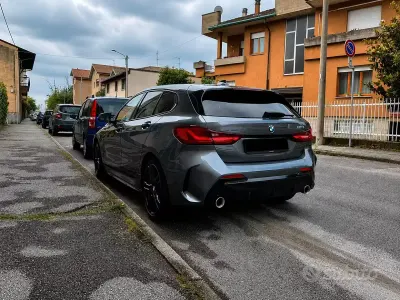 Usata BMW 118 M Sport 150 CV (110 kW) 2021 Grigio Utilitaria