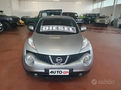 Gebraucht Nissan Juke Acenta 110 PS (80 kW) 2012 Grau SUV