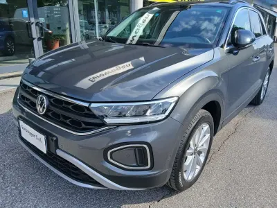 Usata VW T-Roc Edition 150 CV (110 kW) 2024 Other SUV