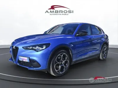 Usata Alfa Romeo Stelvio Sprint 210 CV (154 kW) 2024 Blu SUV
