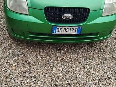 Usata Kia Picanto 61 CV (44 kW) 2005 Verde Utilitaria