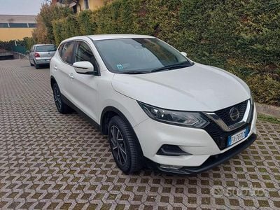 Usata Nissan Qashqai Tekna+ 116 CV (85 kW) 2019 Bianco SUV