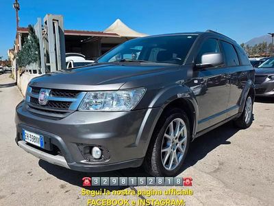 Usata Fiat Freemont 140 CV (102 kW) 2011 Grigio SUV