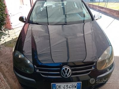 VW Golf V