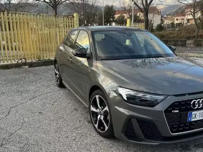 Usata Audi A1 Sportback S-Line 95 CV (69 kW) 2021 Grigio Utilitaria
