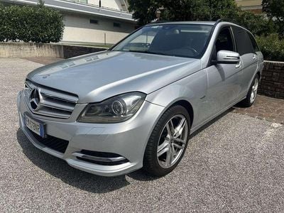 Mercedes C200