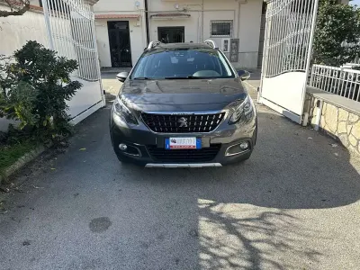 Usata Peugeot 2008 Allure 131 CV (96 kW) 2019 SUV