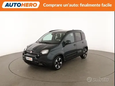 Begagnad Fiat Panda Cross Cross 69 HK (50 kW) 2024 Grön Halvkombi