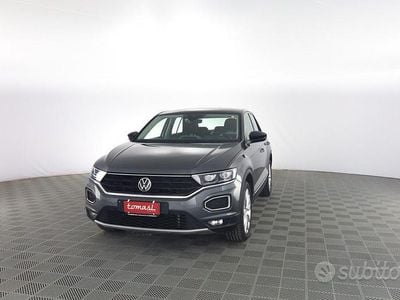 Begagnad VW T-Roc Advance 150 HK (110 kW) 2020 Svart SUV