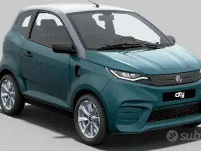 Nuova Aixam City Pack 2026 Blu Berlina