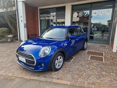 Usata Mini ONE Business 102 CV (75 kW) 2020 Blu/azzurro Utilitaria