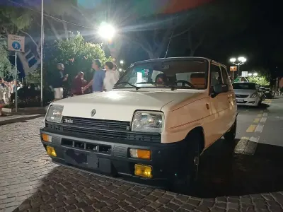 Usata Renault R5 110 CV (80 kW) 1984 Bianco Utilitaria