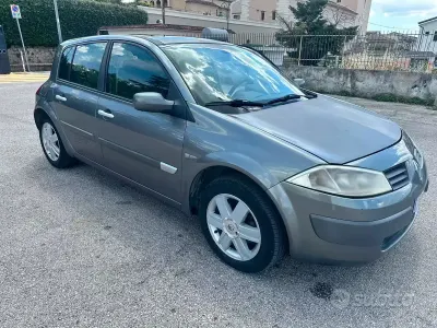 Usata Renault Mégane 105 CV (77 kW) 2004 Berlina