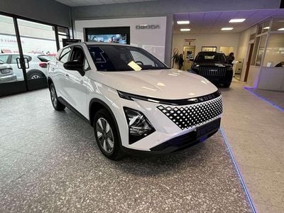 Nuova Omoda 5 143 CV (105 kW) 2025 Kakhy white SUV