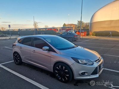 Usata Ford Focus Titanium 95 CV (69 kW) 2012 Grigio Berlina