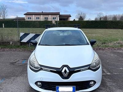 Usata Renault Clio IV 90 CV (66 kW) 2013 Bianco Berlina