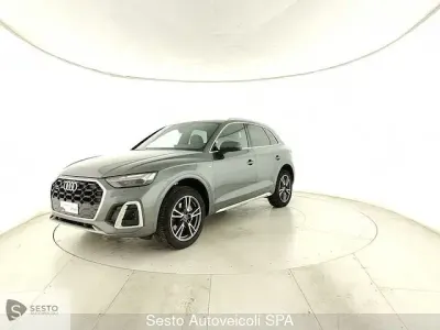 Usata Audi Q5 Comfort 204 CV (150 kW) 2024 Grigio SUV