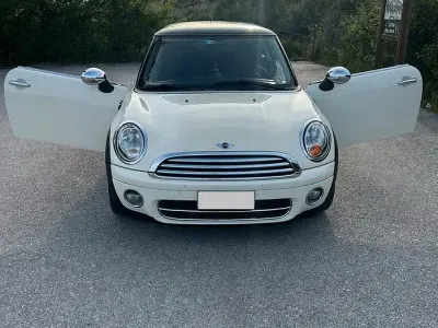 Usata Mini Cooper Coupé 112 CV (82 kW) 2012 Bianco Coupé