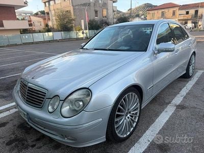 Usata Mercedes E270 2003 Grigio Berlina