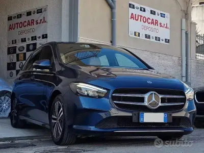 Usata Mercedes B180 Business 116 CV (85 kW) 2002 Monovolume