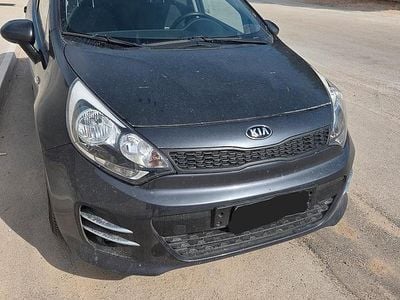Usata Kia Rio 85 CV (62 kW) 2017 Grigio Utilitaria