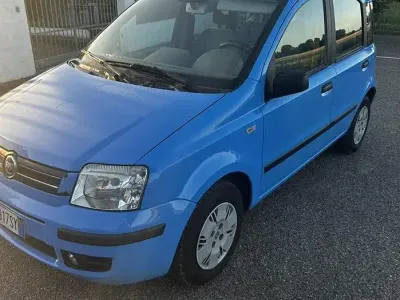 Usata Fiat Panda 60 CV (44 kW) 2006 Bluazzurro Utilitaria