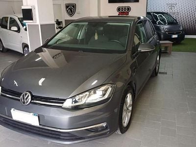 Usata VW Golf VII 150 CV (110 kW) 2020 Gray Berlina
