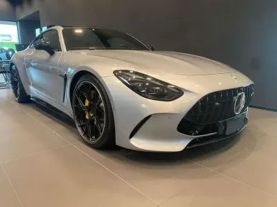 Usata Mercedes AMG GT 63 Premium 585 CV (430 kW) 2024 Argento Coupé