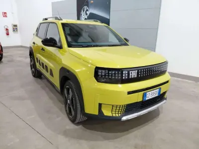 Usata Fiat Grande Panda Red 52 kW (72 CV) 2025 Giallo Utilitaria