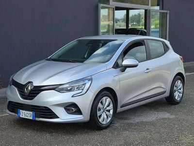Usata Renault Clio IV Business 86 CV (63 kW) 2019 Argento Berlina
