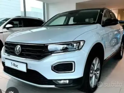 Usata VW T-Roc Style 116 CV (85 kW) 2019 Bianco SUV
