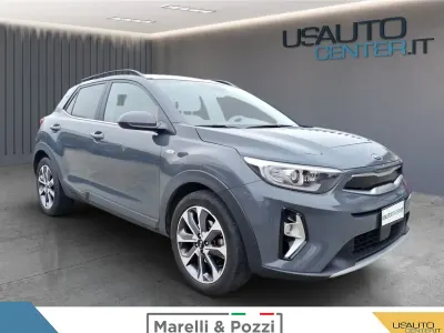 Usata Kia Stonic Style 100 CV (73 kW) 2020 Grigio SUV