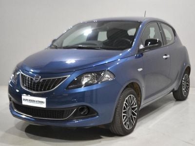 Usata Lancia Ypsilon S 70 CV (51 kW) 2024 Blu Utilitaria