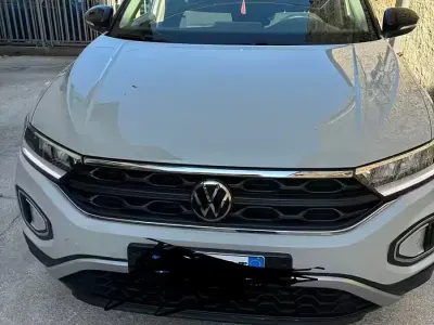 Usata VW T-Roc Sport 150 CV (110 kW) 2023 SUV