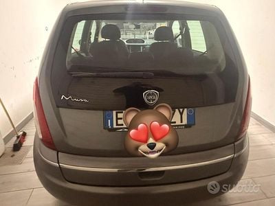Usata Lancia Musa 90 CV (66 kW) 2010 Grigio Monovolume