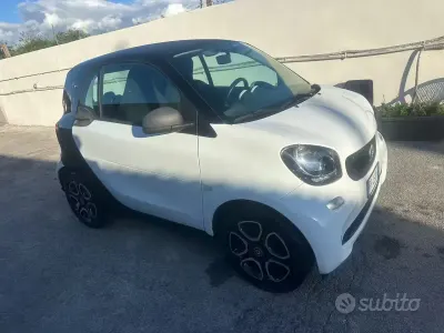 Usata Smart ForTwo Coupé 61 CV (44 kW) 2016 Bianco Coupé