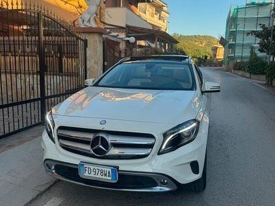 Mercedes GLA200