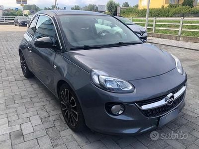 Usata Opel Adam Glam 87 CV (63 kW) 2016 Grigio Utilitaria