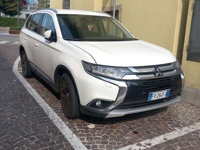 usata Mitsubishi Outlander OutlanderIII 2.2