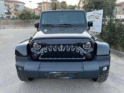 Usata Jeep Wrangler Sahara 241 CV (177 kW) 2010 Nero SUV
