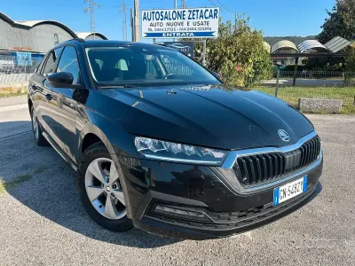 Usata Skoda Octavia Executive 116 CV (85 kW) 2023 Nero Station wagon