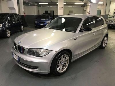 Usata BMW 118 143 CV (105 kW) 2007 Argento Utilitaria