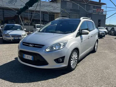 Käytetty Ford C-MAX Titanium 116 HP (85 kW) 2011 Hopea Tila-auto
