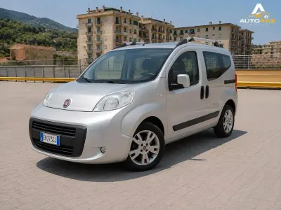 Usata Fiat Qubo Dynamic 70 CV (51 kW) 2012 Argento Monovolume